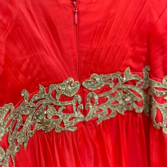 NWT La Femme watermelon embroidered waist chiffon strapless sweetheart Sz10 - Picture 7 of 7